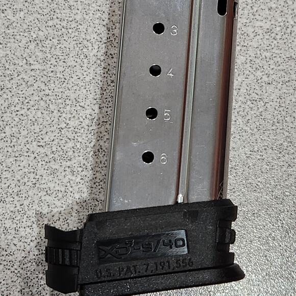 Springfield Armory XDS .40SW Caliber Magazine With Butt Extender 6 round - Picture 1 of 3